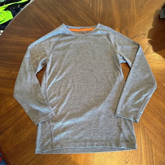 Boys Medium sports athletic shirt 3-Pack - Picture 2 of 9